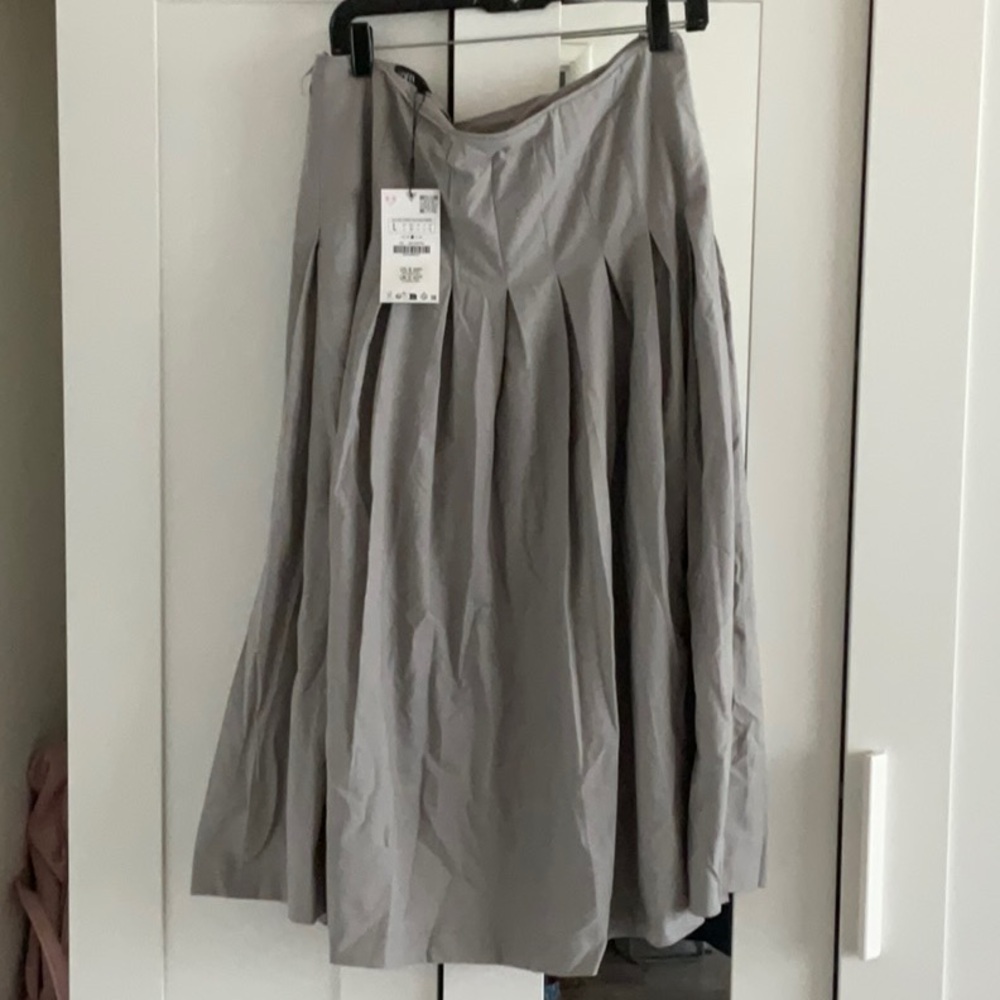 Zara Gray Pleated Midi Skirt A-line Casual